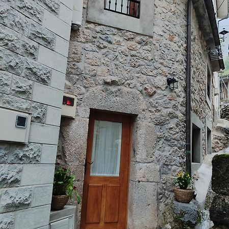 La Casina De Tielve De Cabrales Dentro Del Parque Nacional Picos De Europa Villa Exterior foto